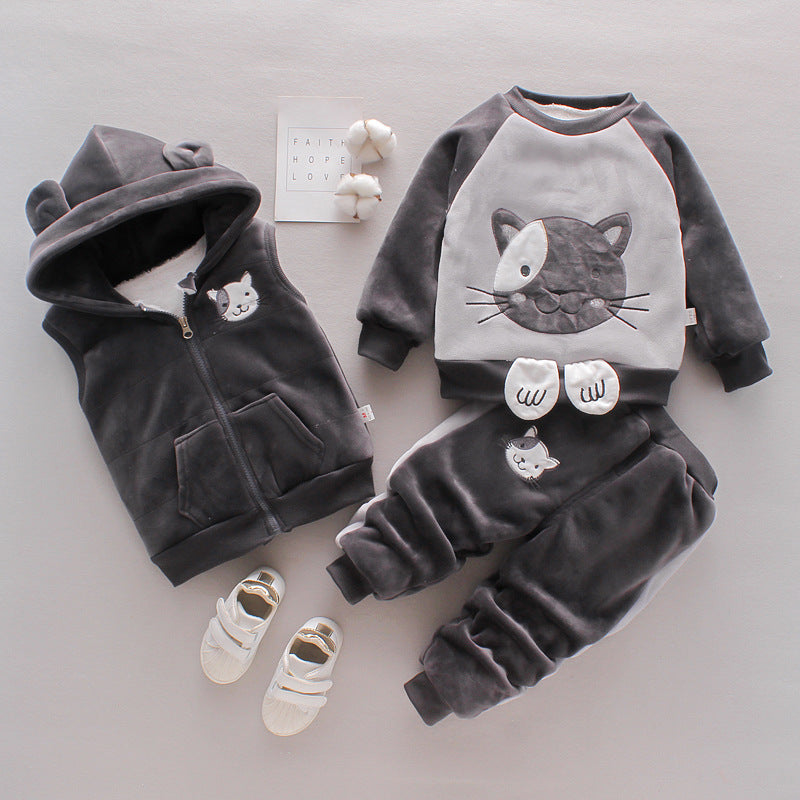 Winter Wonder Three-Piece Set - The Perfect Combination of Style and Warmth!