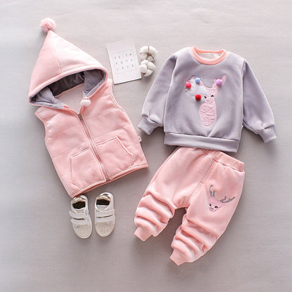 Winter Wonder Three-Piece Set - The Perfect Combination of Style and Warmth!
