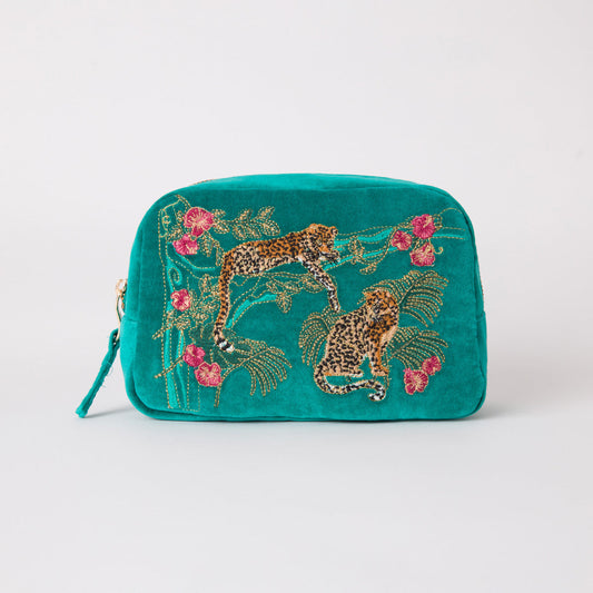 color_teal